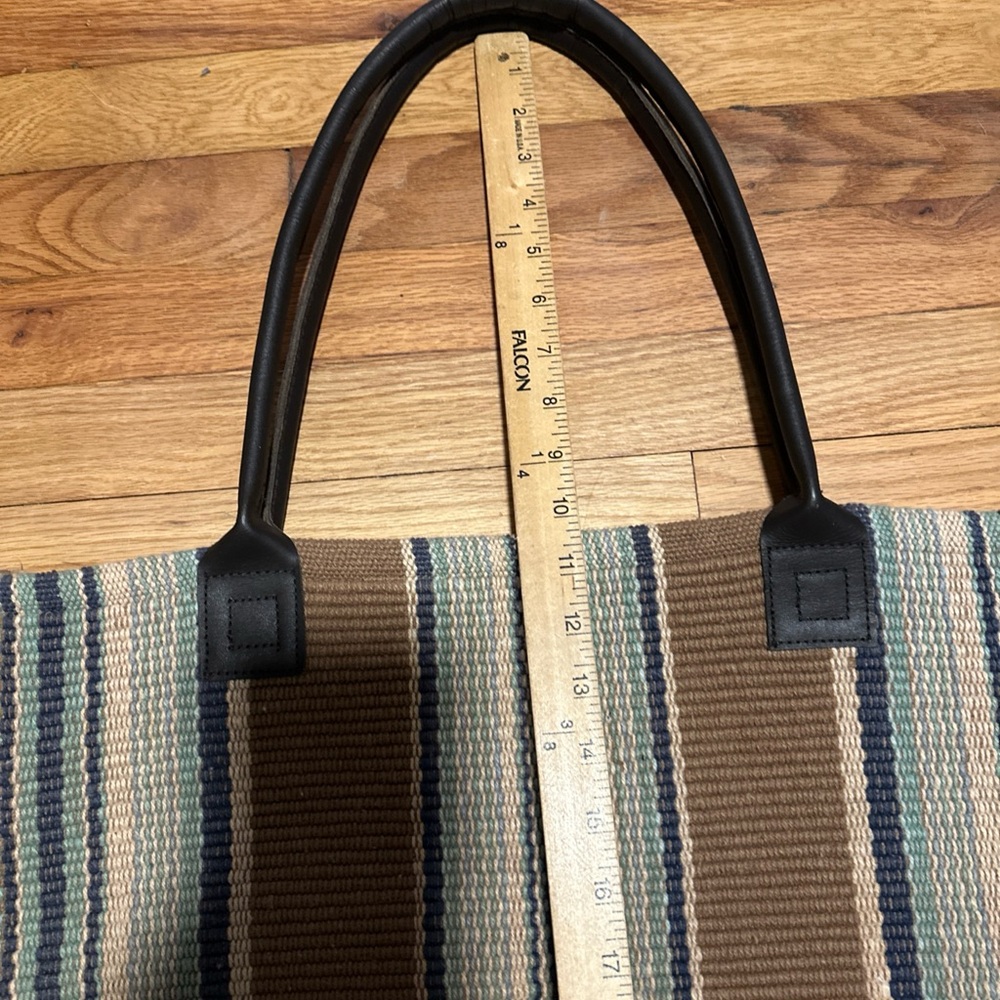 Dash & Albert Rug Company
Handwoven Bohemian Leather
Strap Jumbo Tote Bag Purse - Picture 5 of 9